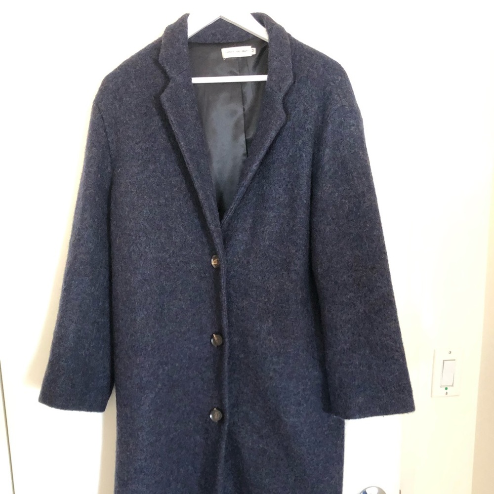 Coat, Never Worn Before!! View 2